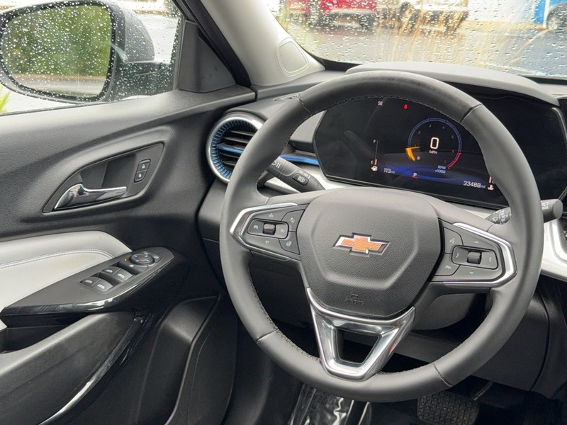 Chevrolet Trax Vehicle Image 14