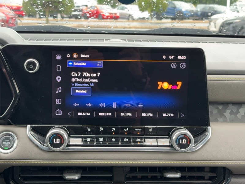 Chevrolet Colorado Vehicle Image 13