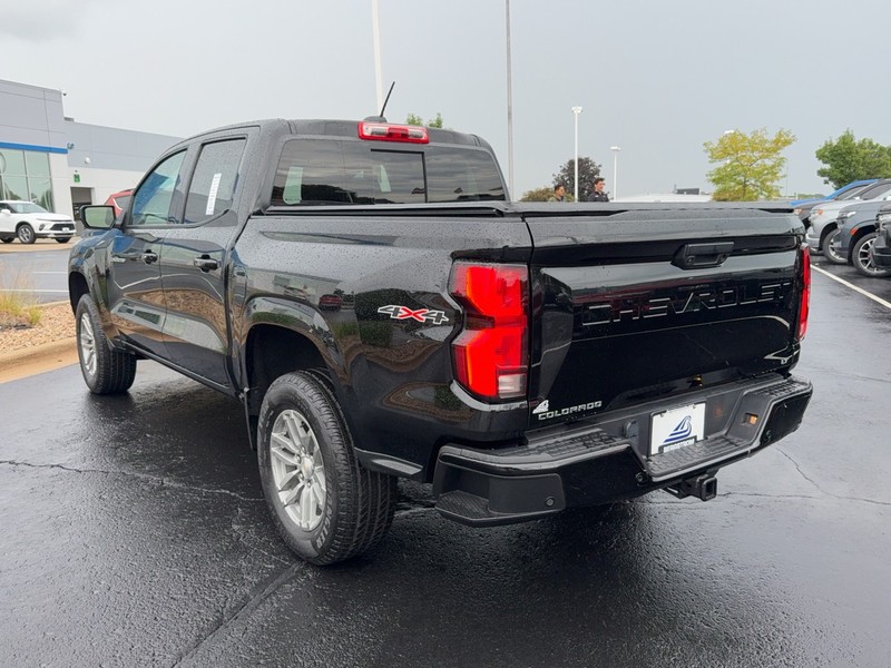 Chevrolet Colorado Vehicle Image 06