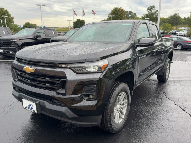 Chevrolet Colorado Vehicle Image 08