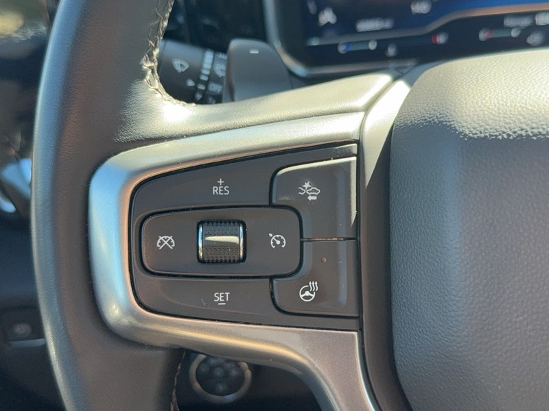 Chevrolet Silverado 1500 Vehicle Image 16