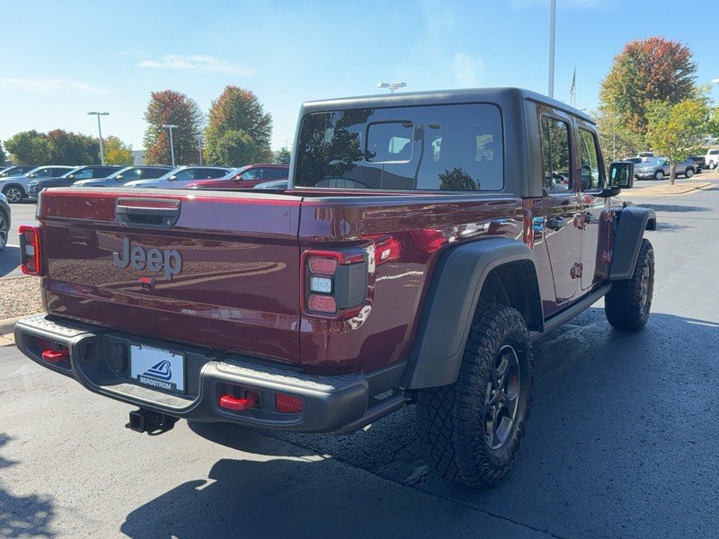 Jeep Gladiator Vehicle Image 03