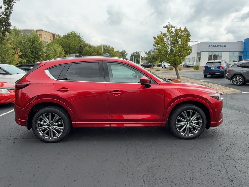 Mazda CX-5 Vehicle Image 02