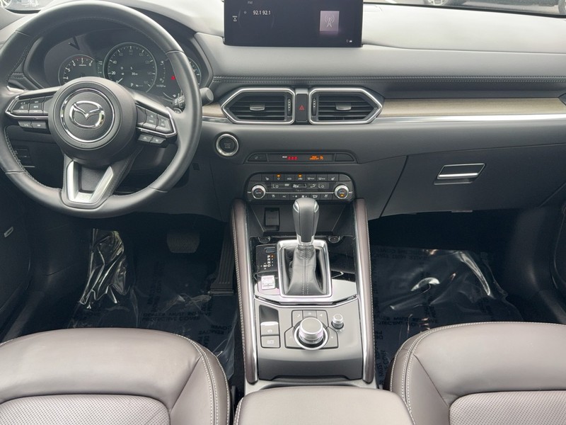 Mazda CX-5 Vehicle Image 11