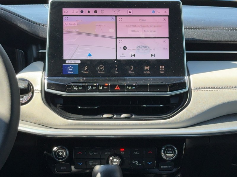 Jeep Compass Vehicle Image 12