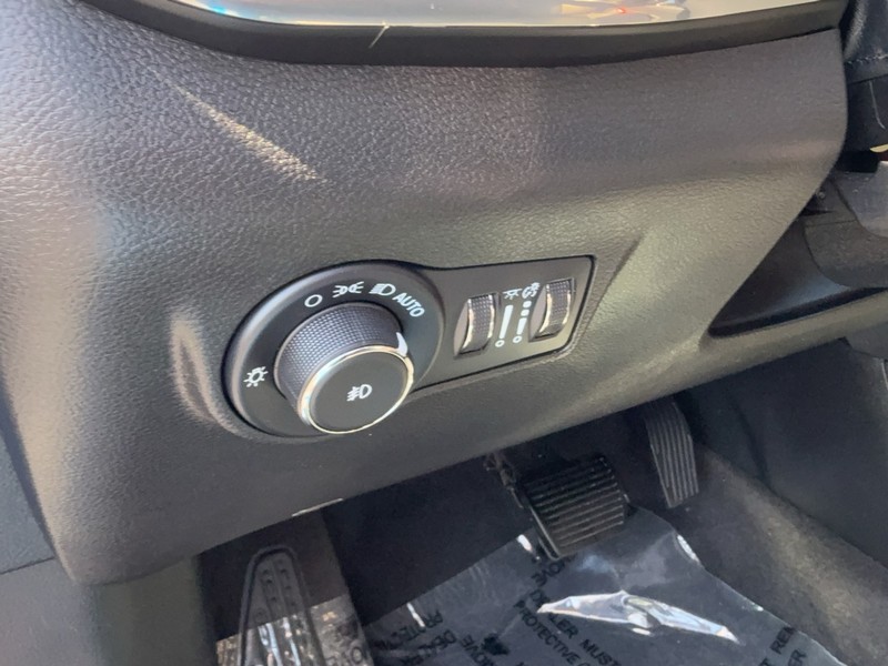 Jeep Compass Vehicle Image 26