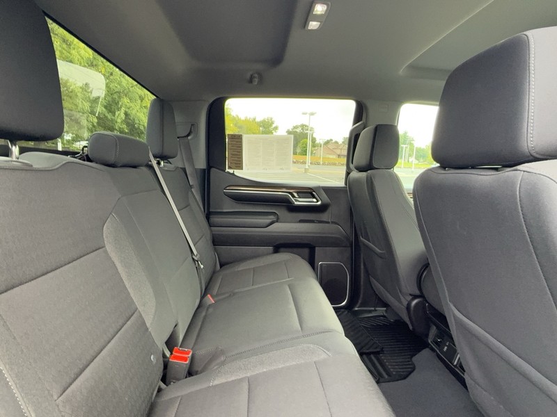 Chevrolet Silverado 1500 Vehicle Image 10