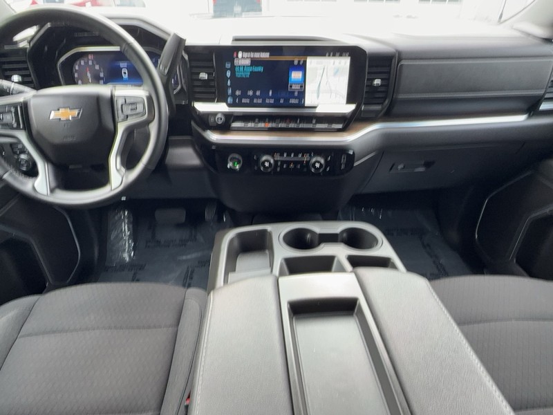 Chevrolet Silverado 1500 Vehicle Image 11