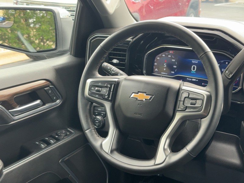 Chevrolet Silverado 1500 Vehicle Image 13