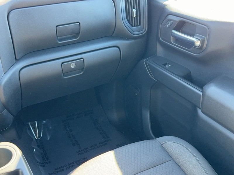 Chevrolet Silverado 1500 Vehicle Image 15