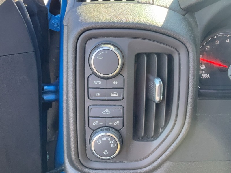 Chevrolet Silverado 1500 Vehicle Image 22