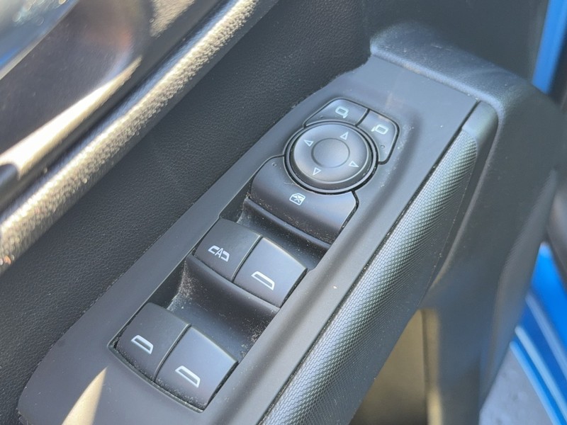 Chevrolet Silverado 1500 Vehicle Image 23