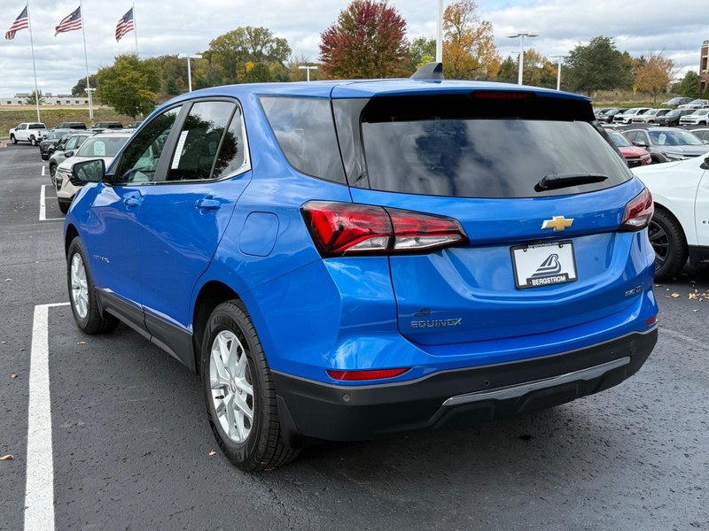 Chevrolet Equinox Vehicle Image 06