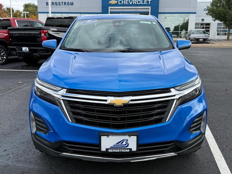 Chevrolet Equinox Vehicle Image 09