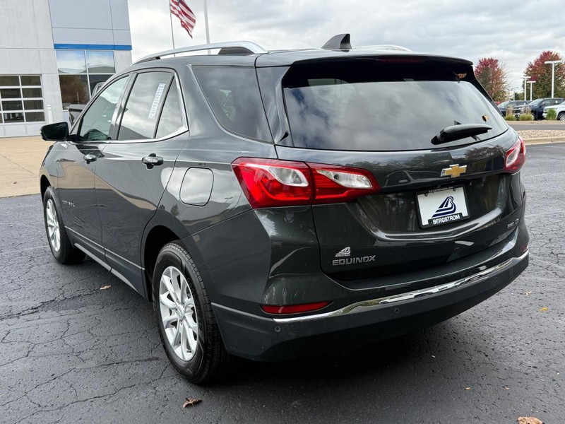Chevrolet Equinox Vehicle Image 06