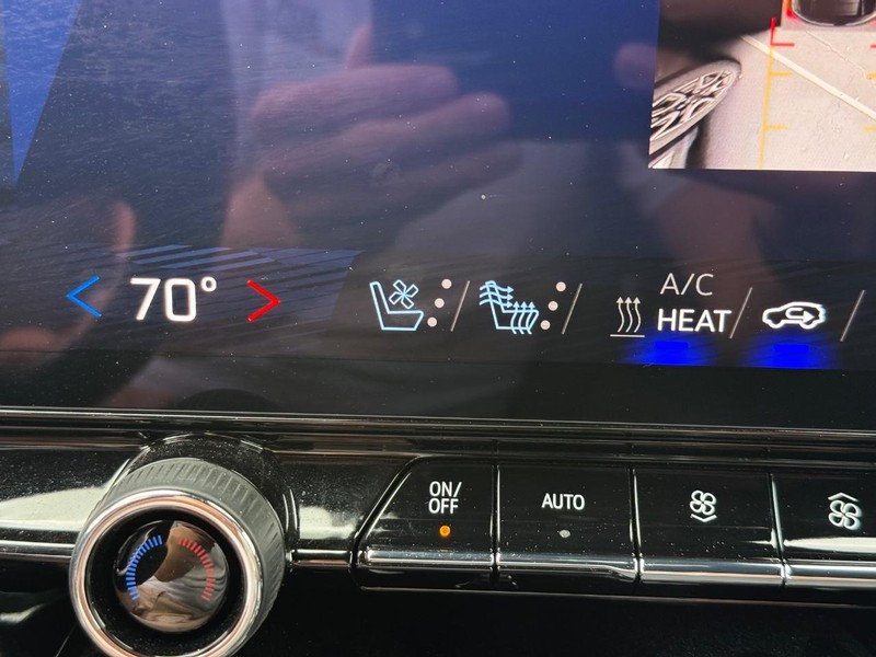 Chevrolet Blazer EV Vehicle Image 23