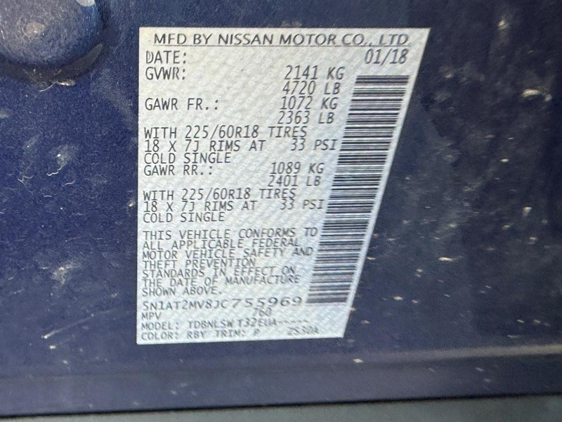Nissan Rogue Vehicle Image 24