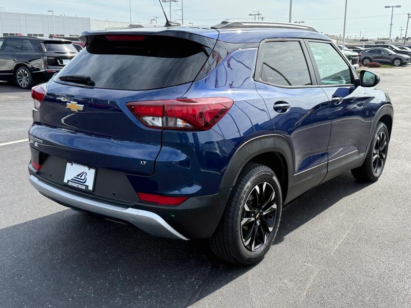 Chevrolet Trailblazer Vehicle Image 03