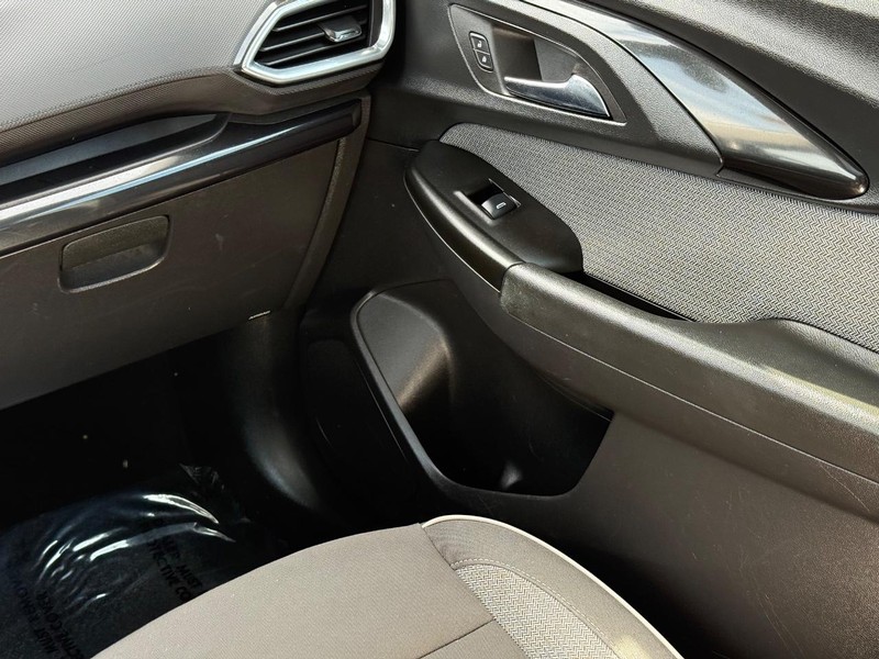 Chevrolet Trailblazer Vehicle Image 14