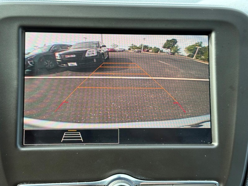 Chevrolet Equinox Vehicle Image 18