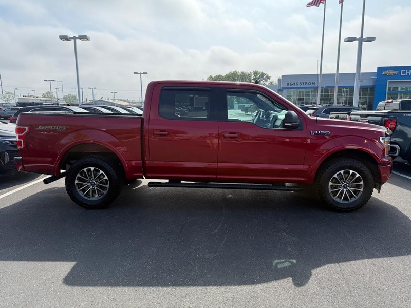 Ford F-150 Vehicle Image 02