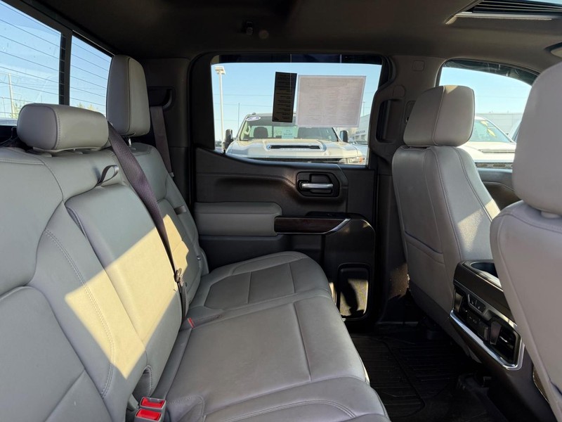 GMC Sierra 1500 Vehicle Image 10