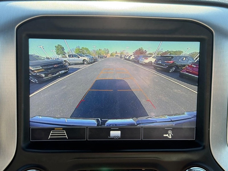 GMC Sierra 1500 Vehicle Image 18