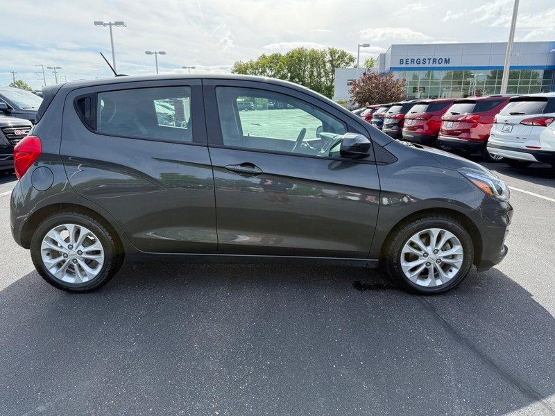 Chevrolet Spark Vehicle Image 02