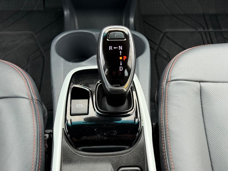 Chevrolet Bolt EV Vehicle Image 13