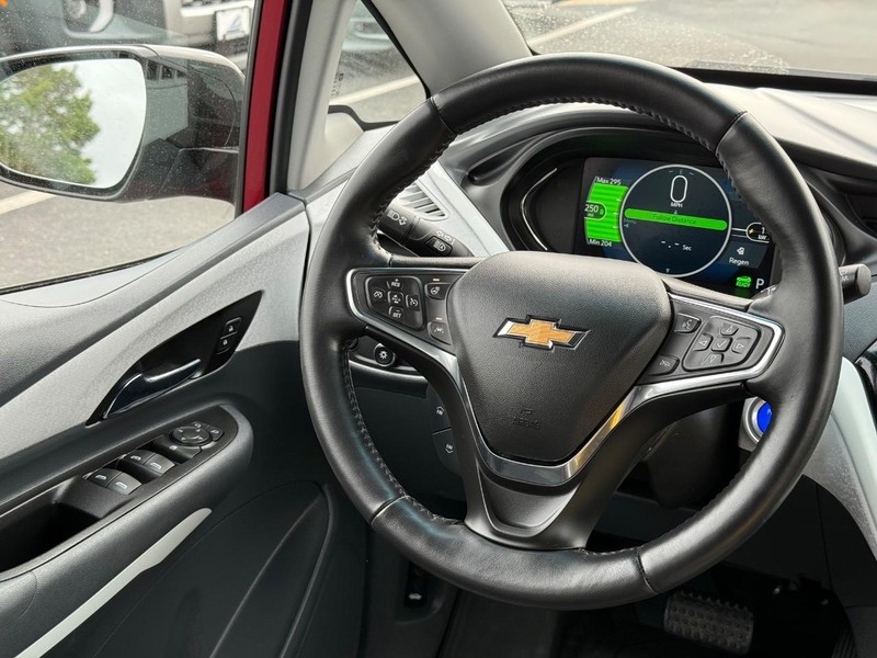 Chevrolet Bolt EV Vehicle Image 14