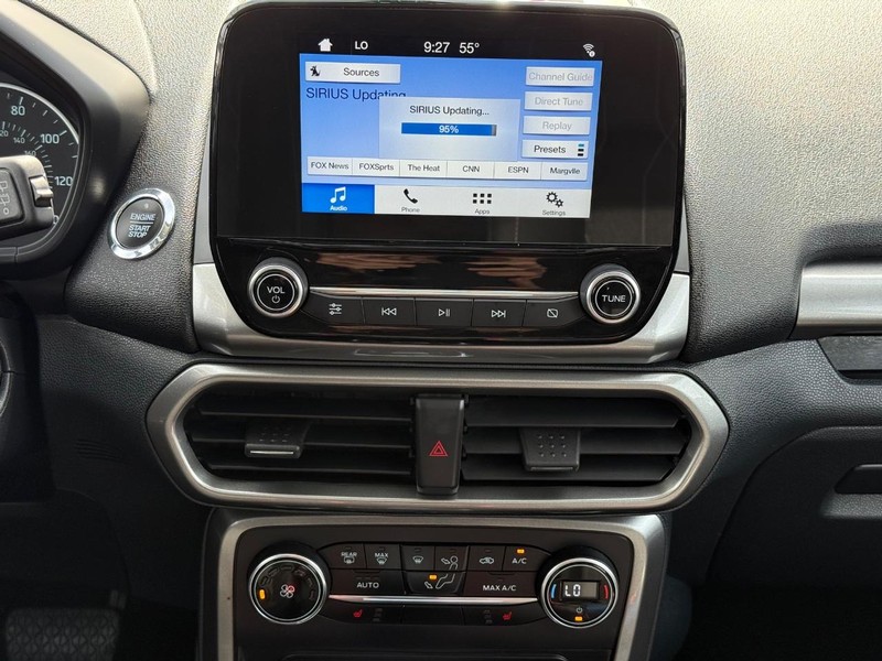 Ford EcoSport Vehicle Image 11