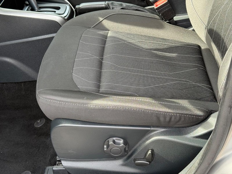 Ford EcoSport Vehicle Image 21