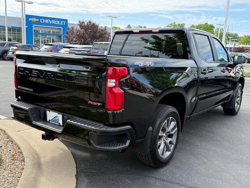 Chevrolet Silverado 1500 LTD Vehicle Image 03