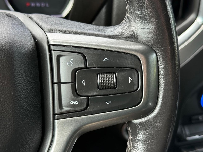 Chevrolet Silverado 1500 LTD Vehicle Image 16
