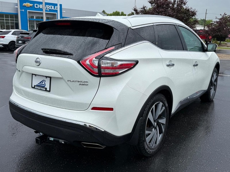 Nissan Murano Vehicle Image 03