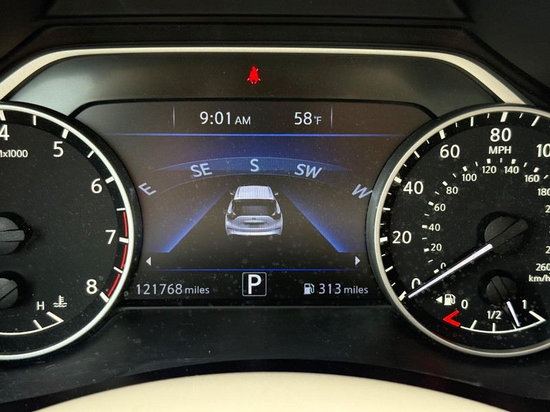 Nissan Murano Vehicle Image 18