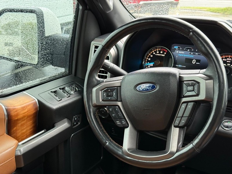 Ford F-150 Vehicle Image 14