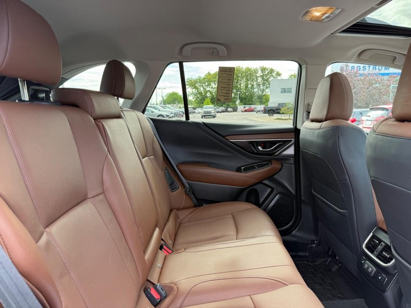 Subaru Outback Vehicle Image 10