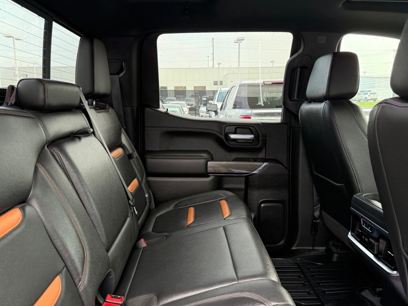 GMC Sierra 1500 Vehicle Image 09