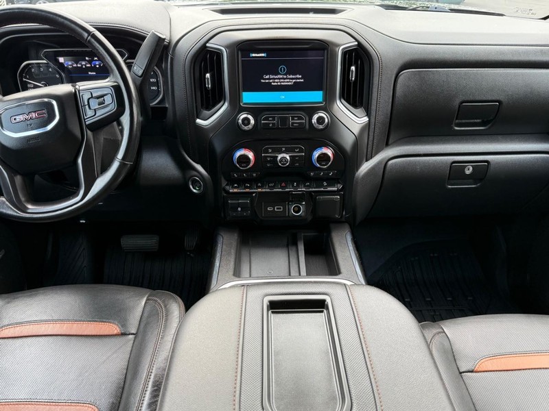 GMC Sierra 1500 Vehicle Image 10