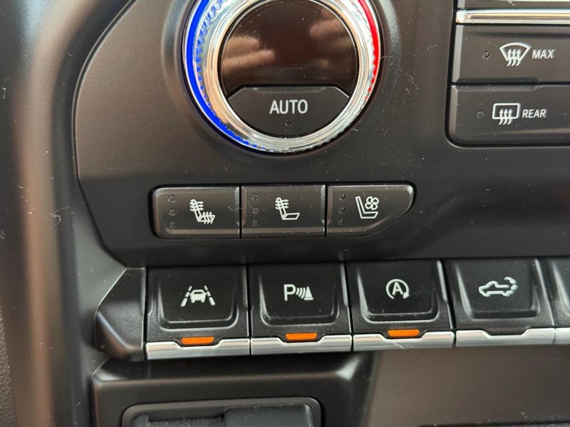 GMC Sierra 1500 Vehicle Image 18