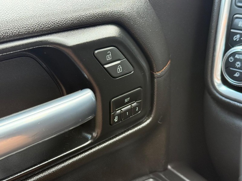 GMC Sierra 1500 Vehicle Image 19