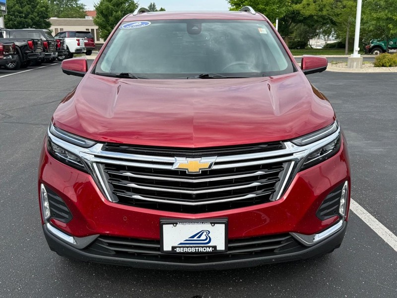 Chevrolet Equinox Vehicle Image 09