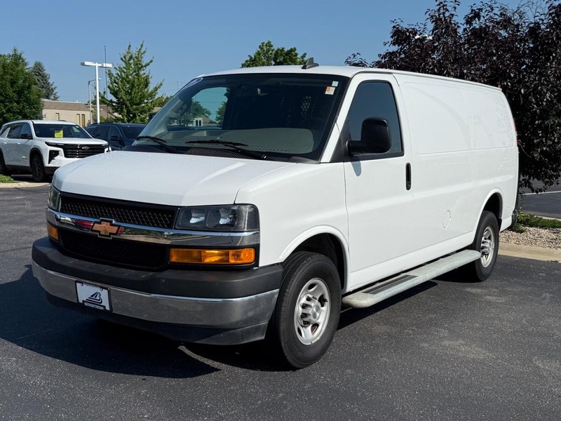 Chevrolet Express Cargo Van Vehicle Image 07