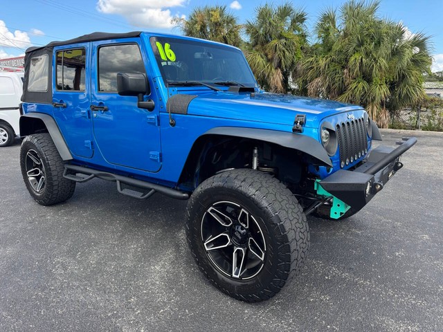 more details - jeep wrangler unlimited