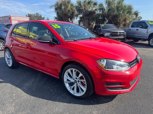 more details - volkswagen golf