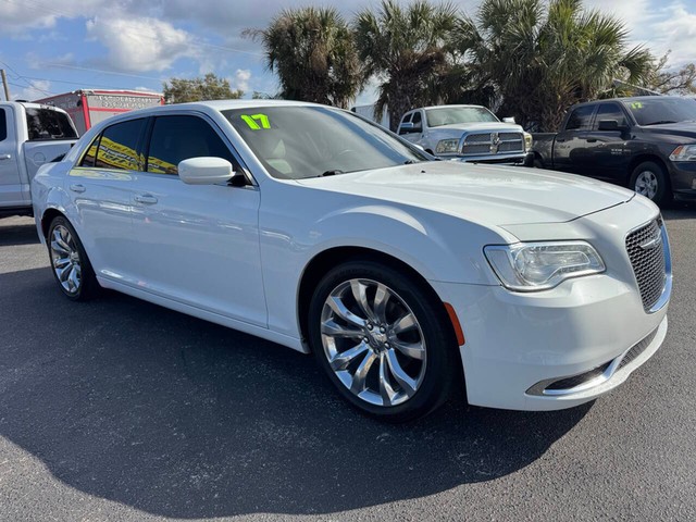 more details - chrysler 300