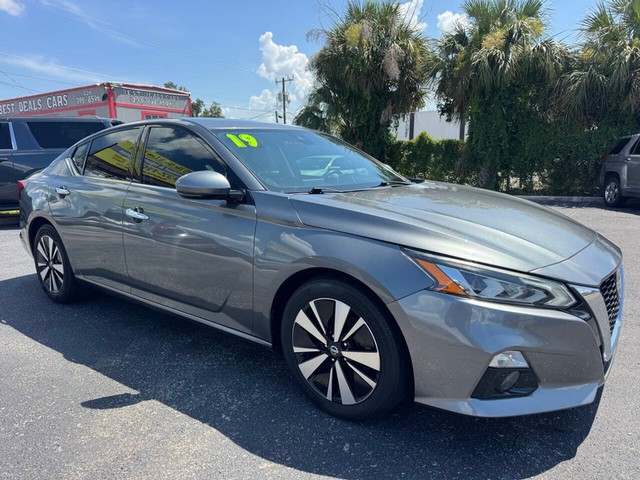 more details - nissan altima