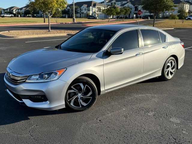 Honda Accord Sedan Vehicle Full-screen Gallery Image 03