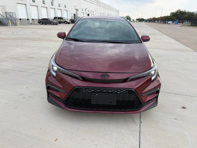 Toyota Corolla Vehicle Full-screen Gallery Image 03